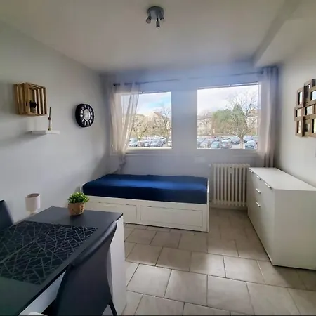 Proximite Immediate Centre Ville, Wifi Appartamento